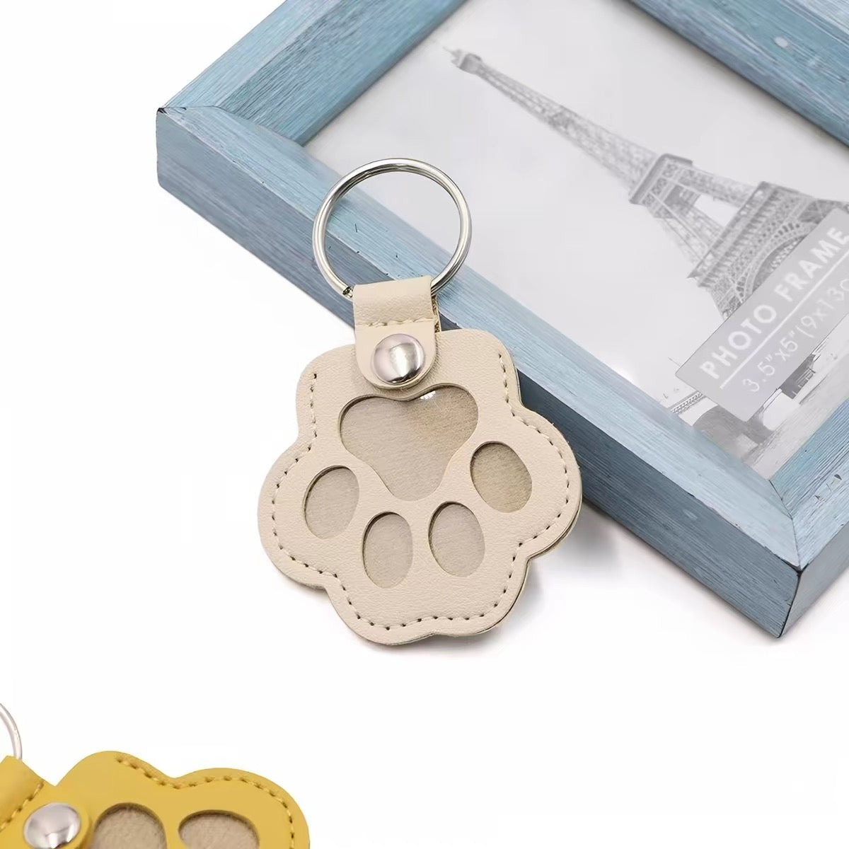 Memorial Leather Pet Hair Storage Keychain